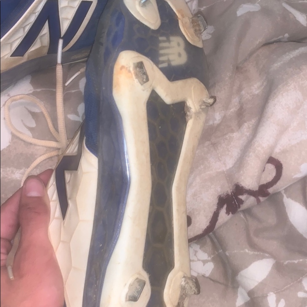 Cleats - Picture 3 of 4